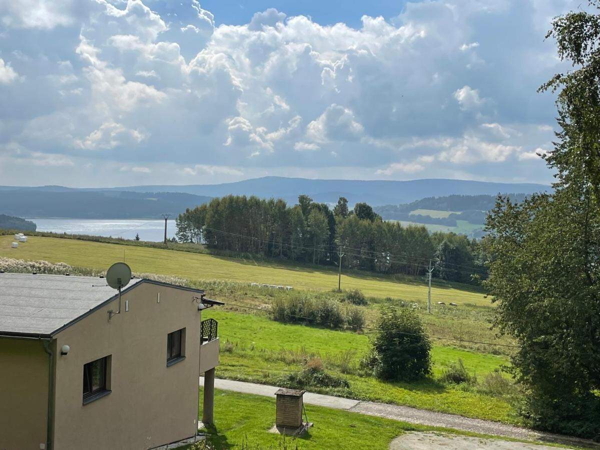 Chata Adam U Lipna Horní Planá Eksteriør billede
